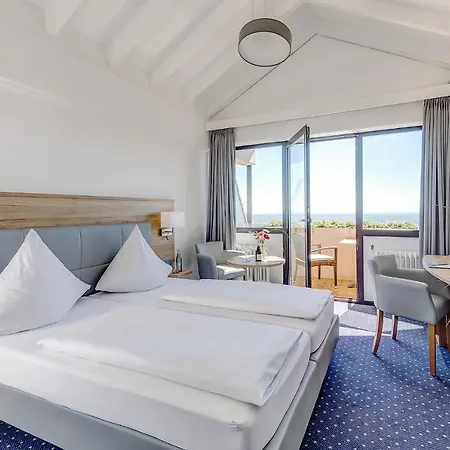 Arens 327mnn Отель Санкт-Мартин